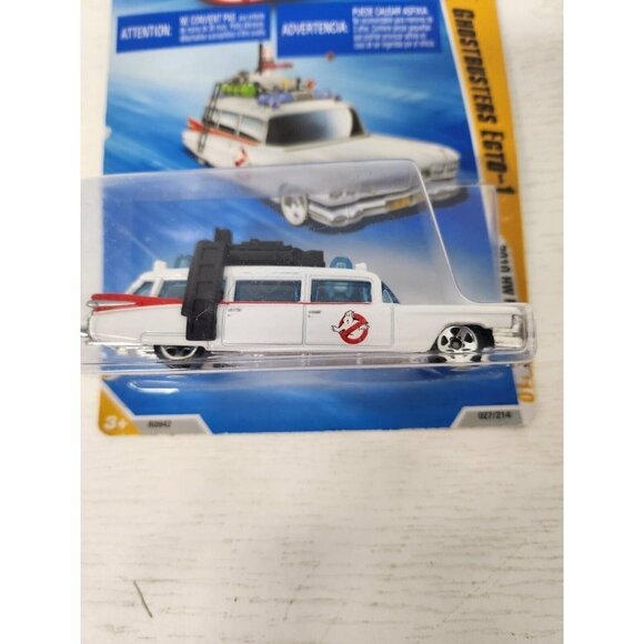Hot Wheels Mattel Mini Car 2010 Models Ghostbusters Ecto-1 1959 Die Cast - Picture 3 of 5